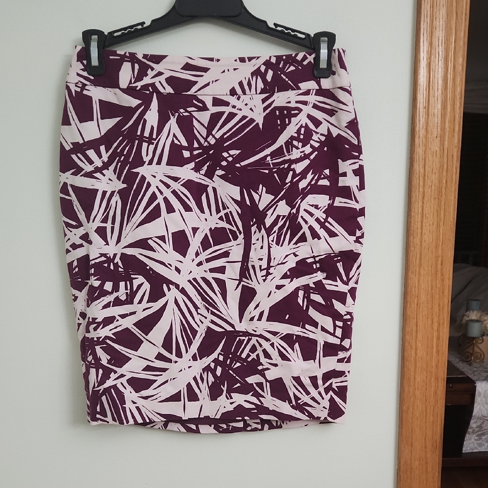 LOFT Purple and White Abstract Mini Skirt